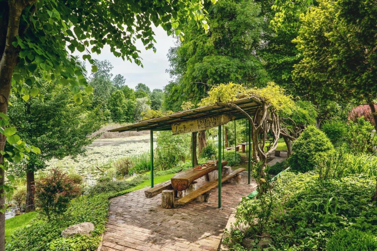 Rajski Vrt - Lake House - Paradise Garden Sisak Esterno foto